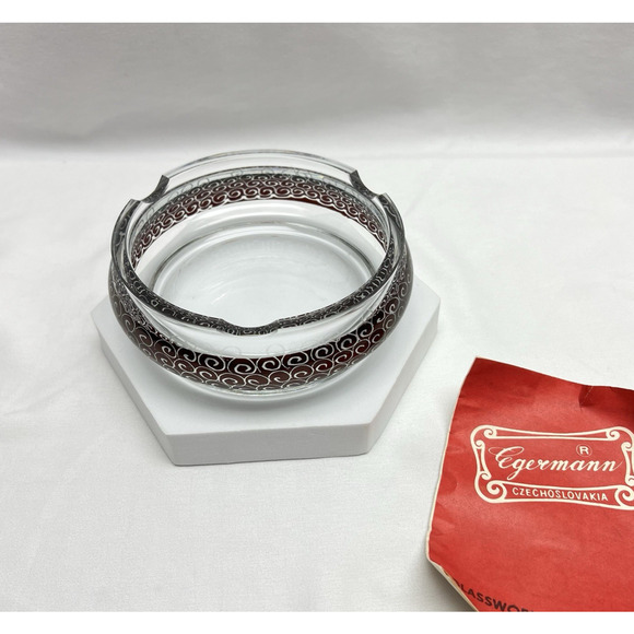 Vintage Egermann Ruby Red Cut To Clear Bohemian Crystal Cigarette Ashtray - Picture 2 of 9